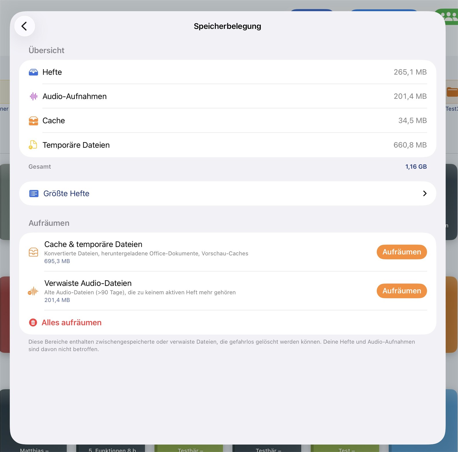 Storage overview with clean-up function